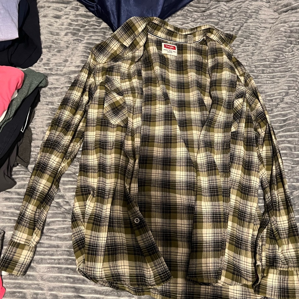 Wrangler  Casual Plaid Shirt - Olive and Black